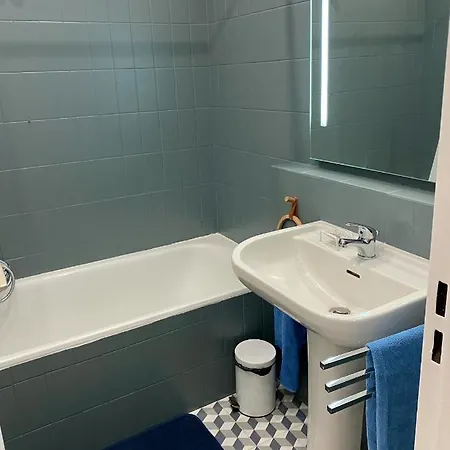 Jardins De Saint-louis, Grand 2 Pieces 750m Palais Des Festivals Parking Possible Apartment