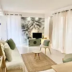 Jardins De Saint-louis, Grand 2 Pieces 750m Palais Des Festivals Parking Possible Cannes